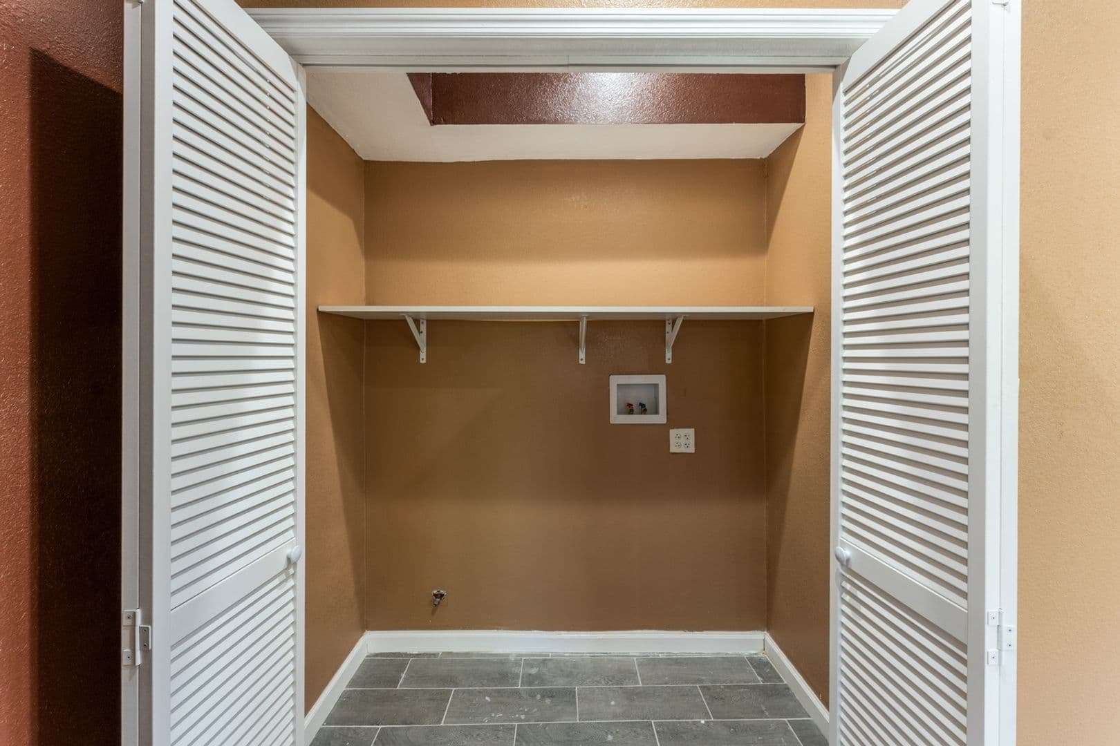 Riverside Condo: 18458 Hidden Ranch Road