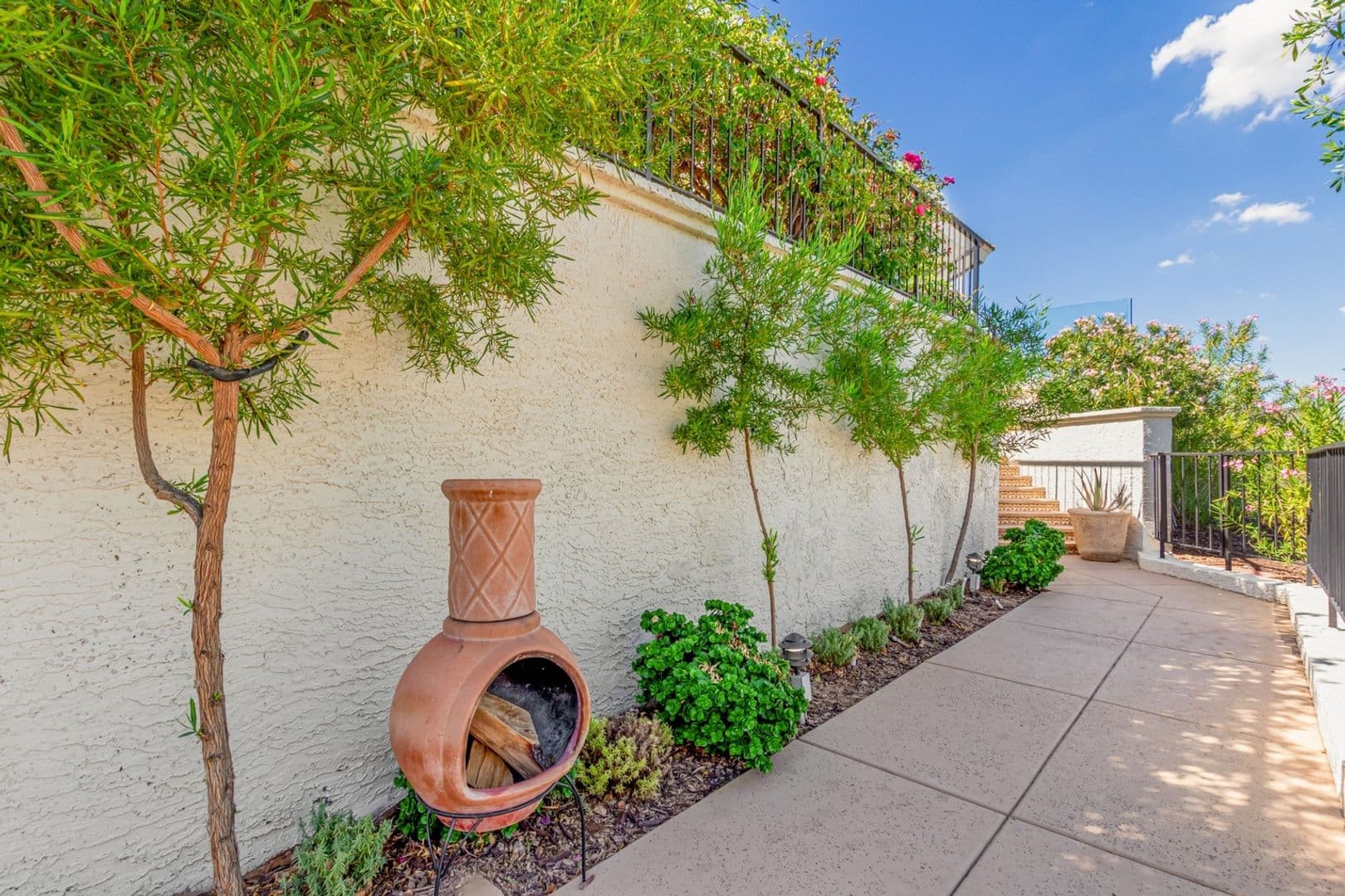 Phoenix House: 5655 N Camelback Canyon Dr
