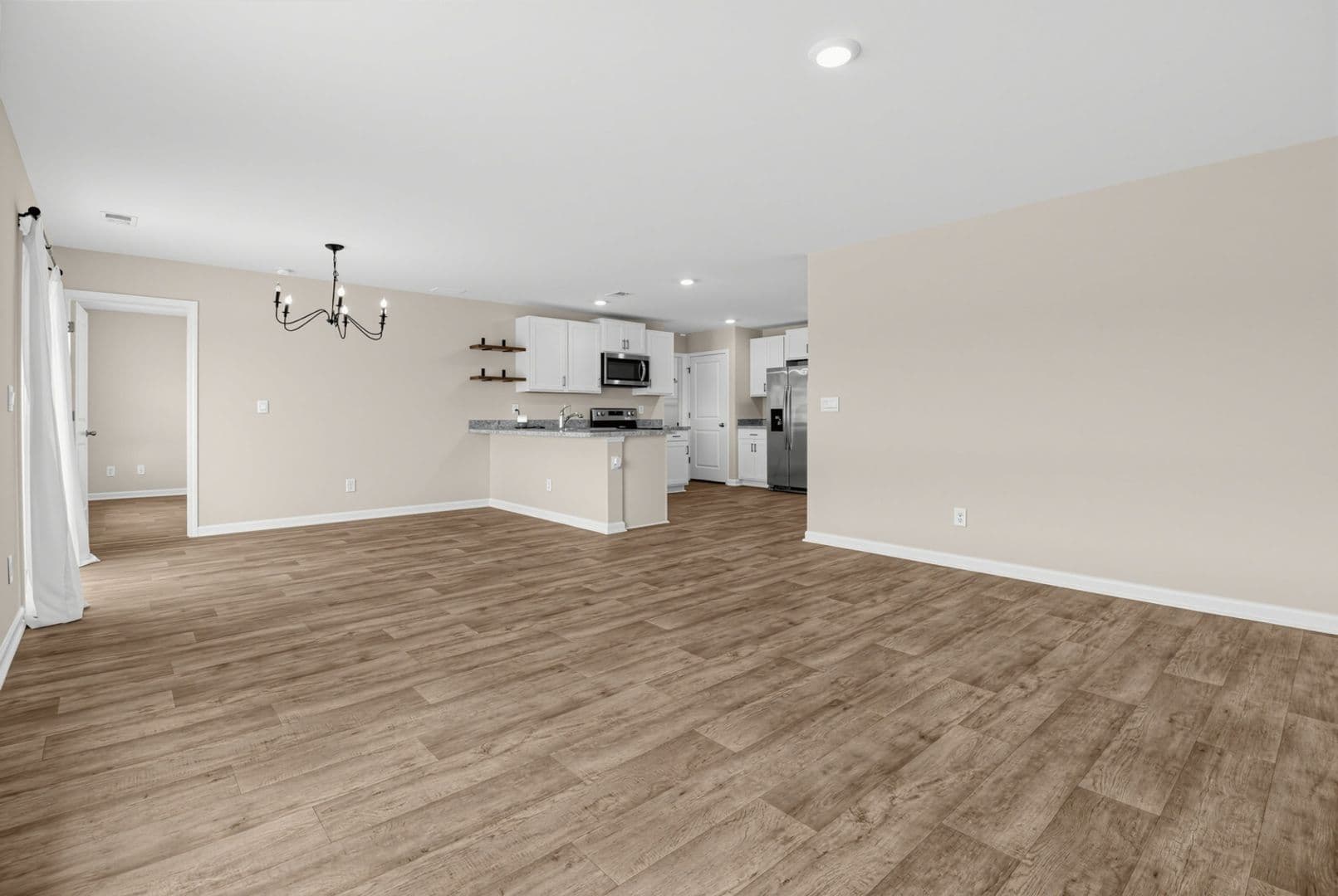 Conway House: 383 Spruce Pine Way