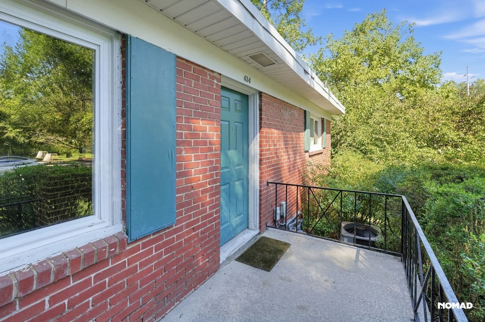 Decatur Townhome: 454 Superior Ave