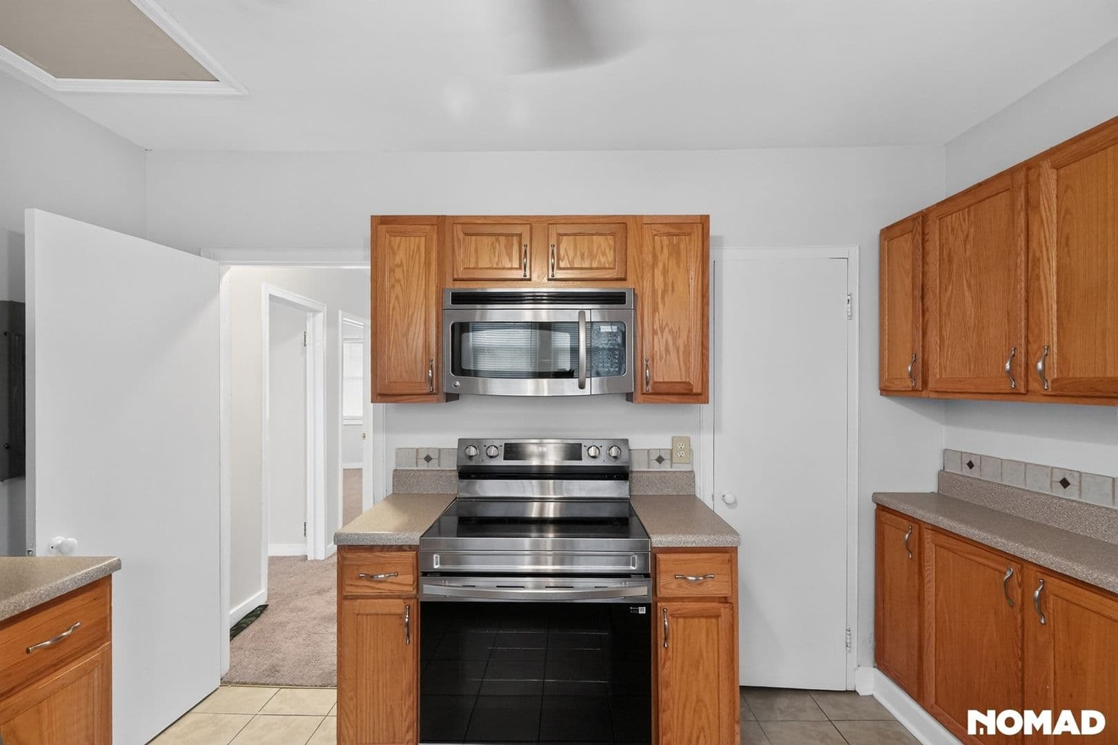 Augusta House: 1718 Barton Chapel Rd