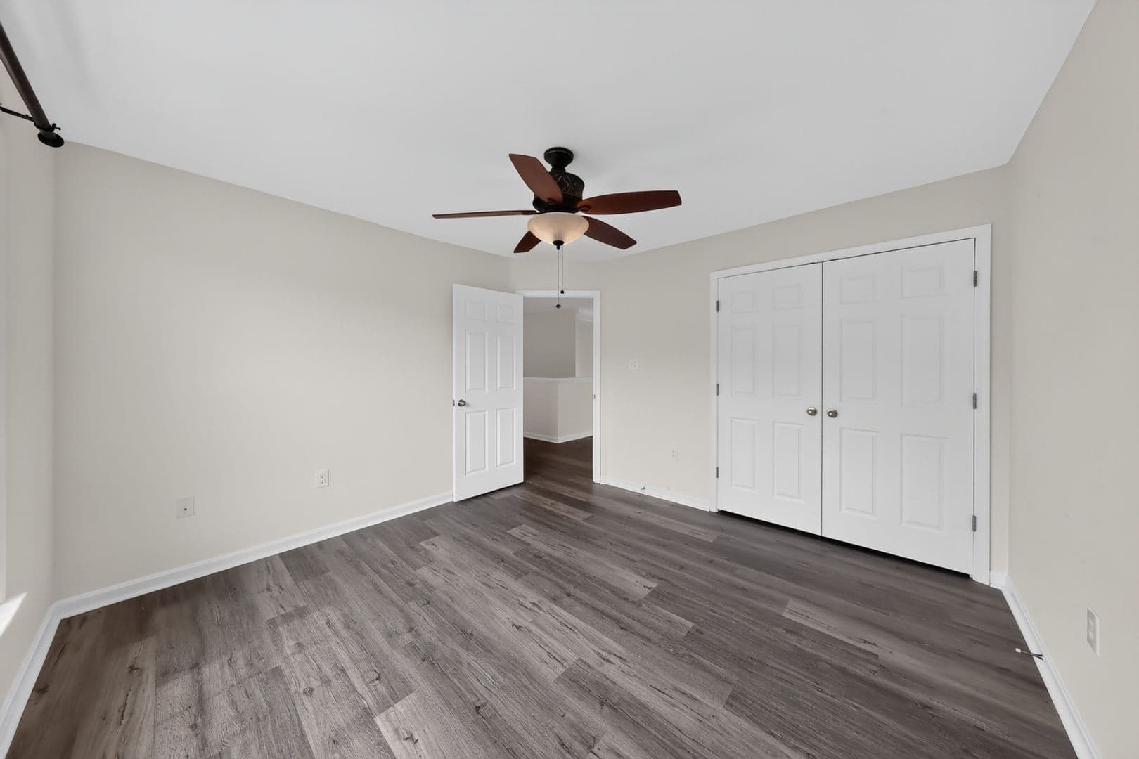 Middletown House: 110 Plymouth Pl