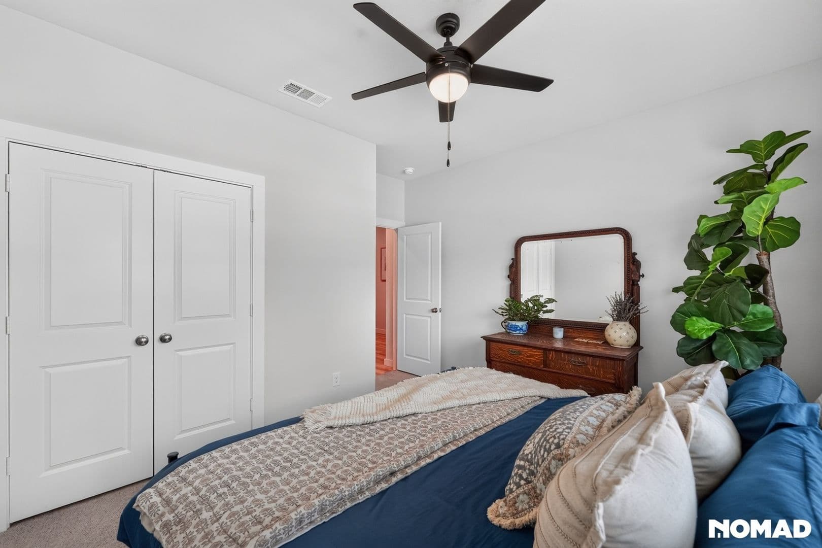 Forney House: 626 Cari Ln