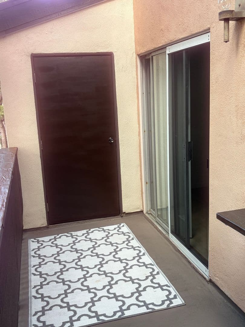 San Diego Townhome: 7930 Mission Center Ct