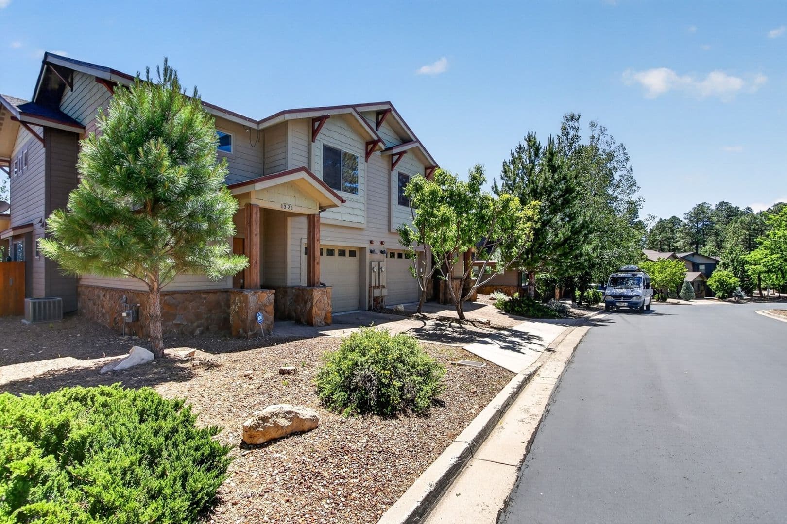 Flagstaff Townhome: 1321 S Maricopa St