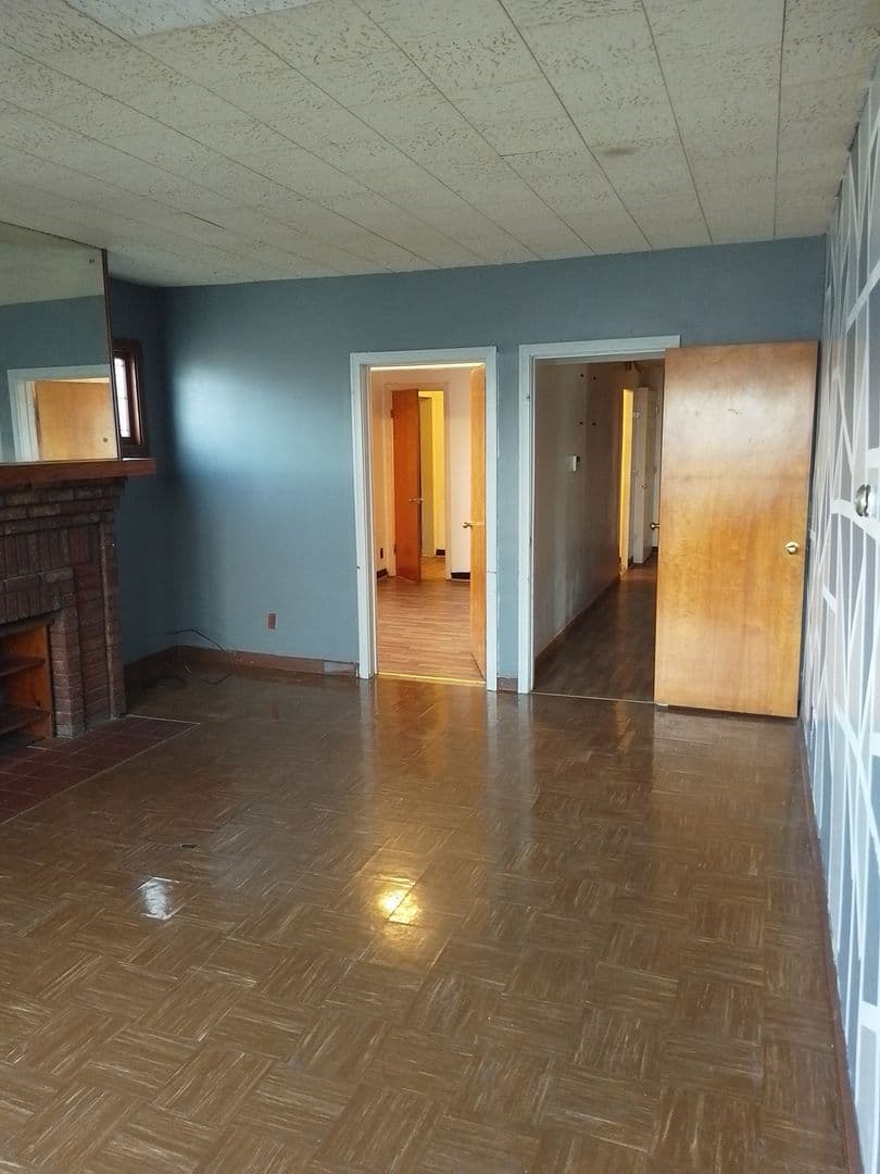 Buffalo Townhome: 36 Davidson Ave
