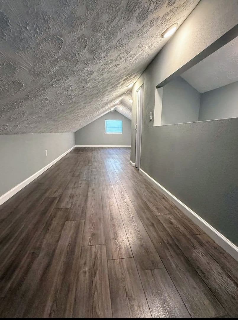 New Lebanon House: 8079 W 3rd St