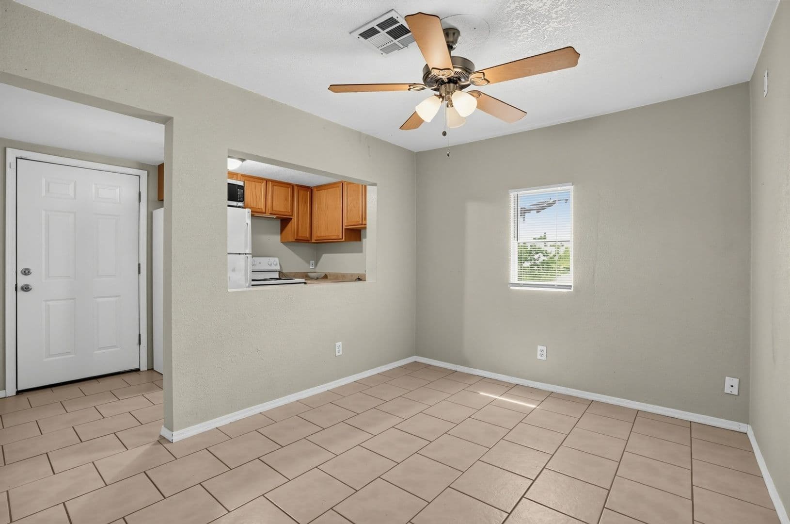 Phoenix Townhome: 1524 W Monroe St