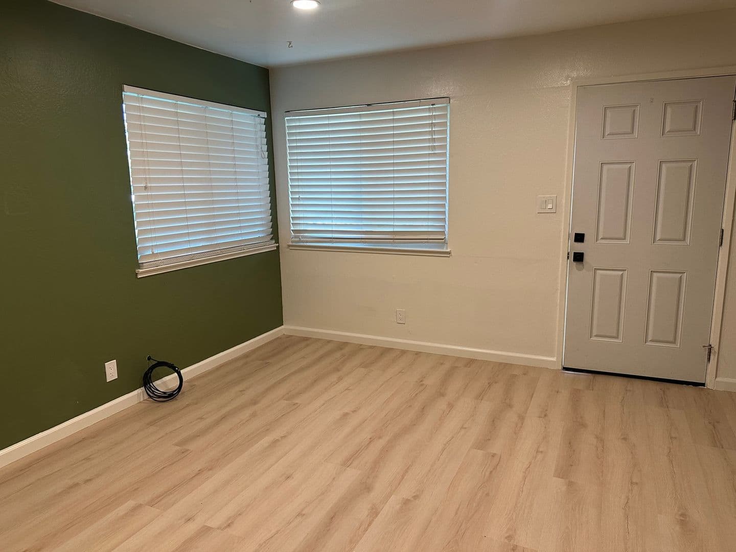 Auburn Condo: 3673 Park Dr