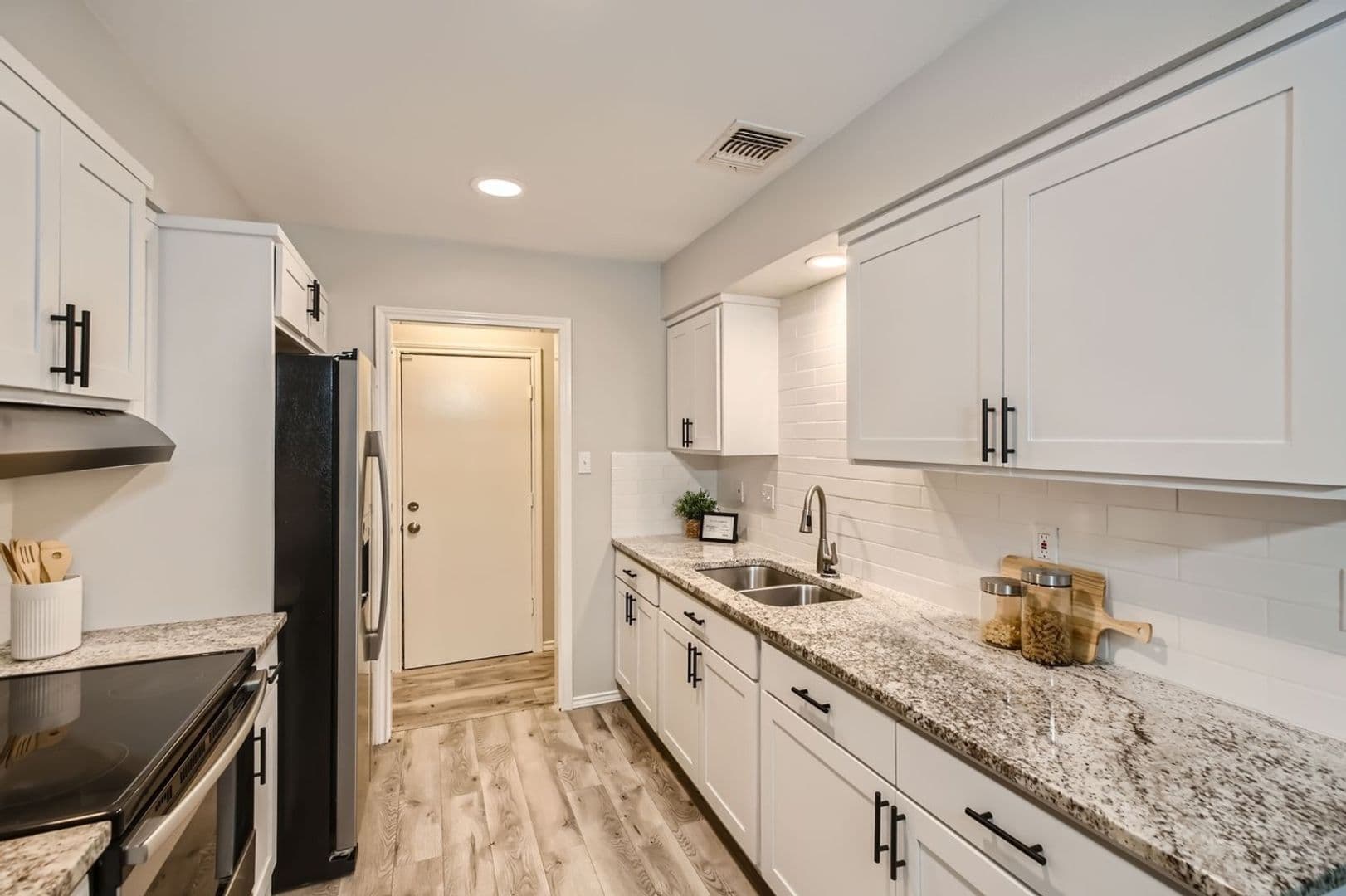 San Antonio House: 4514 Dove Lake St