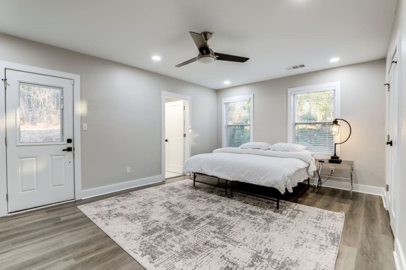 Atlanta House: 1429 Almont Dr Sw
