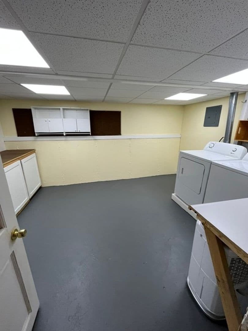 Dracut Townhome: 120 Thissell Ave