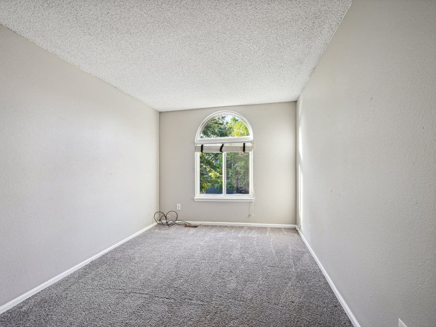 Arvada House: 10015 W 81st Cir