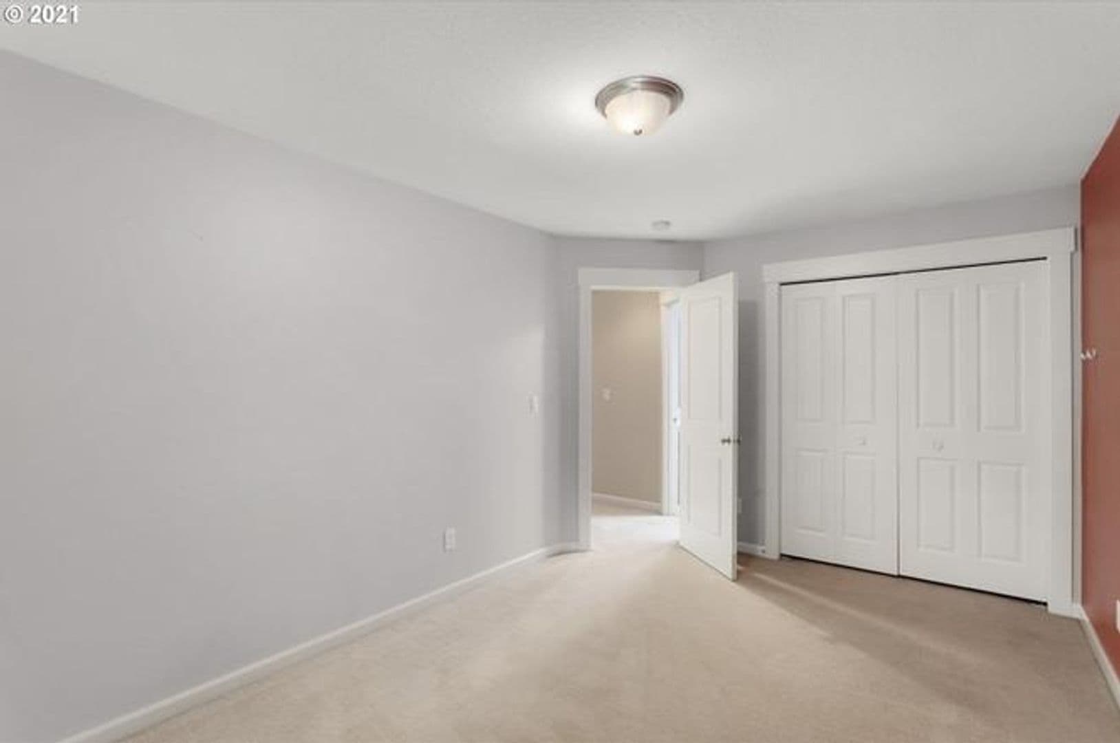 Portland House: 11422 SW Laurel Glen Ct
