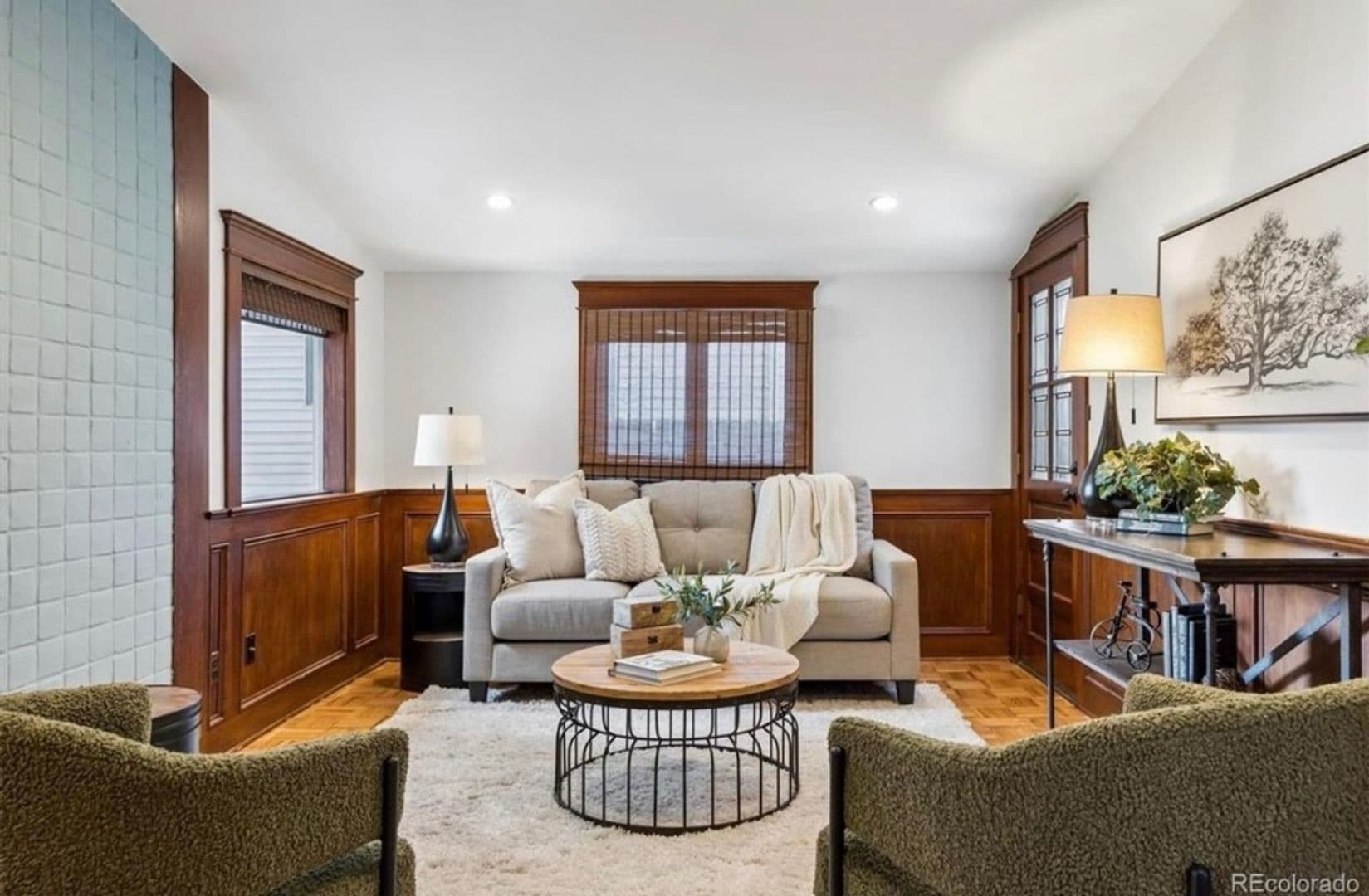 Englewood House: 4009 S Logan St