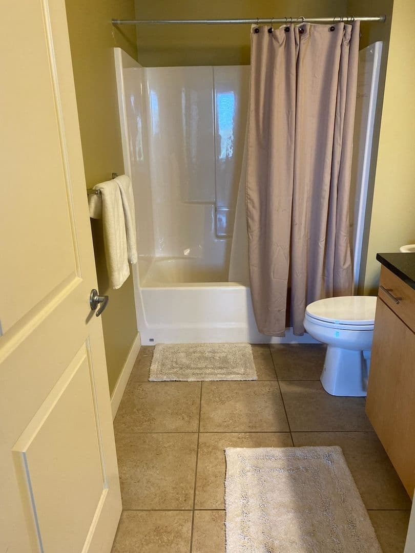 Saint Joseph Condo: 1221 Broad St