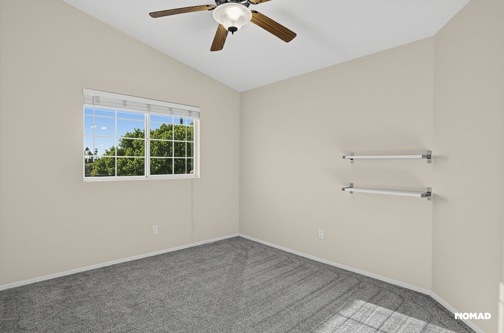 Gilbert House: 141 S Quartz St