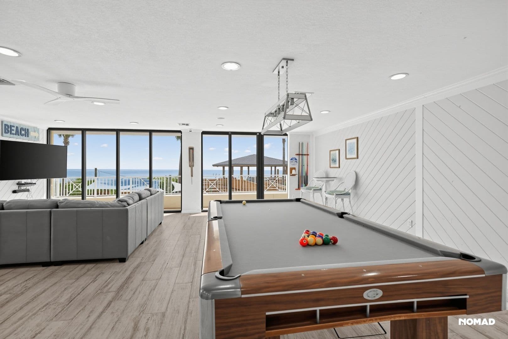 Jensen Beach Condo: 10600 S Ocean Dr
