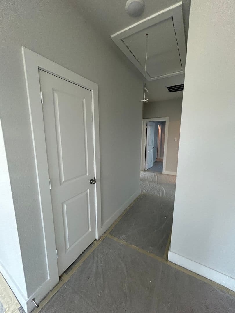 Aubrey House: 7100 Dragonfly Ln