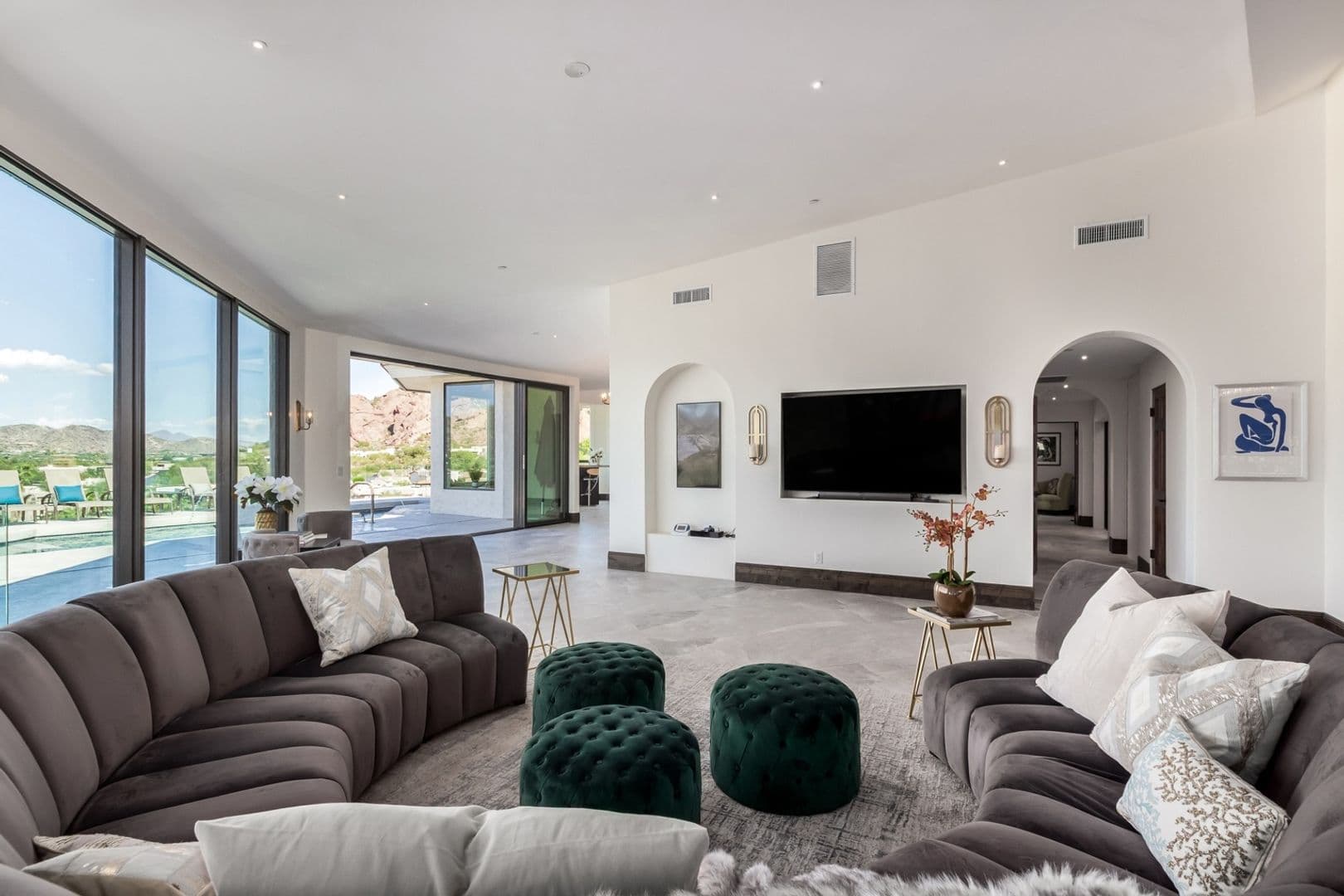Phoenix House: 5655 N Camelback Canyon Dr