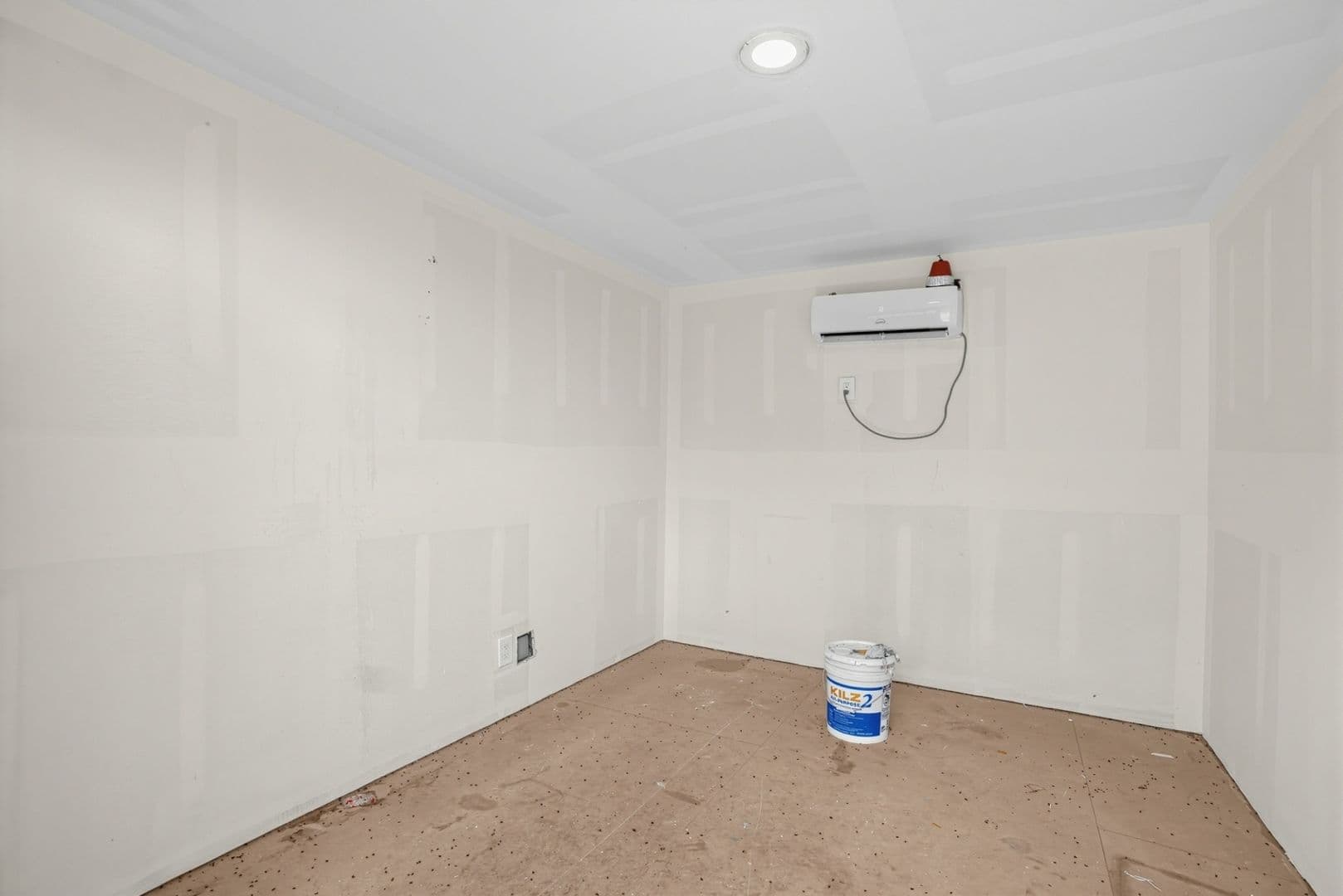 Splendora House: 22501 Cormorant Ct