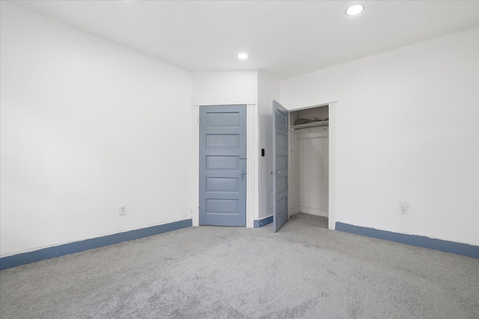 Scranton House: 940 Monroe Ave