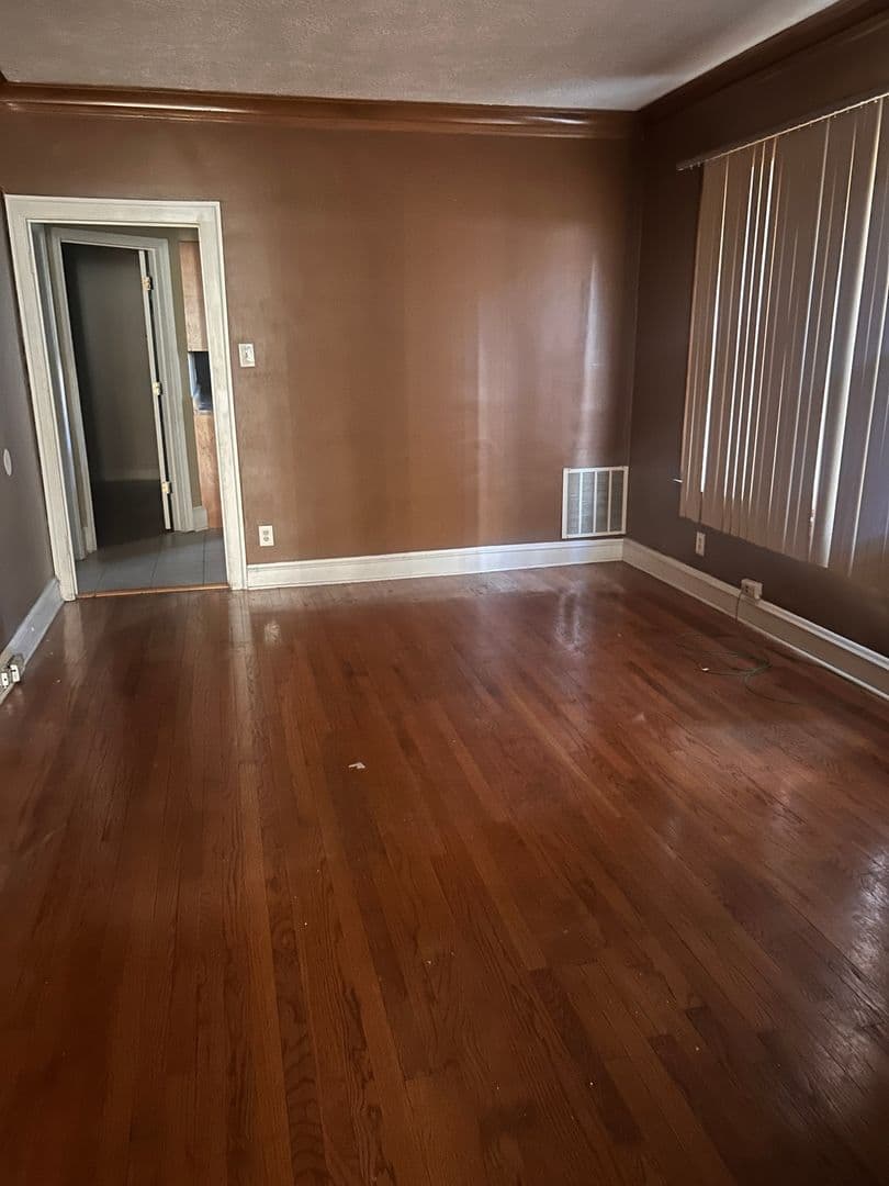 Chicago Townhome: 8235 S Marshfield Ave