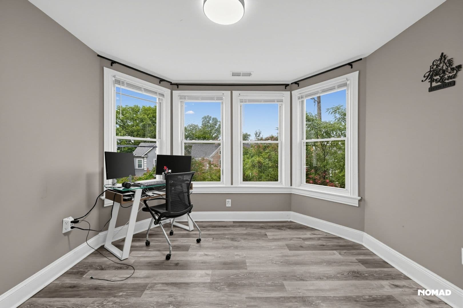 Washington House: 1627 W St SE
