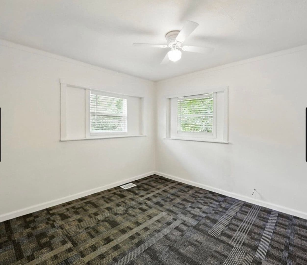 Lima House: 419 S Collett St