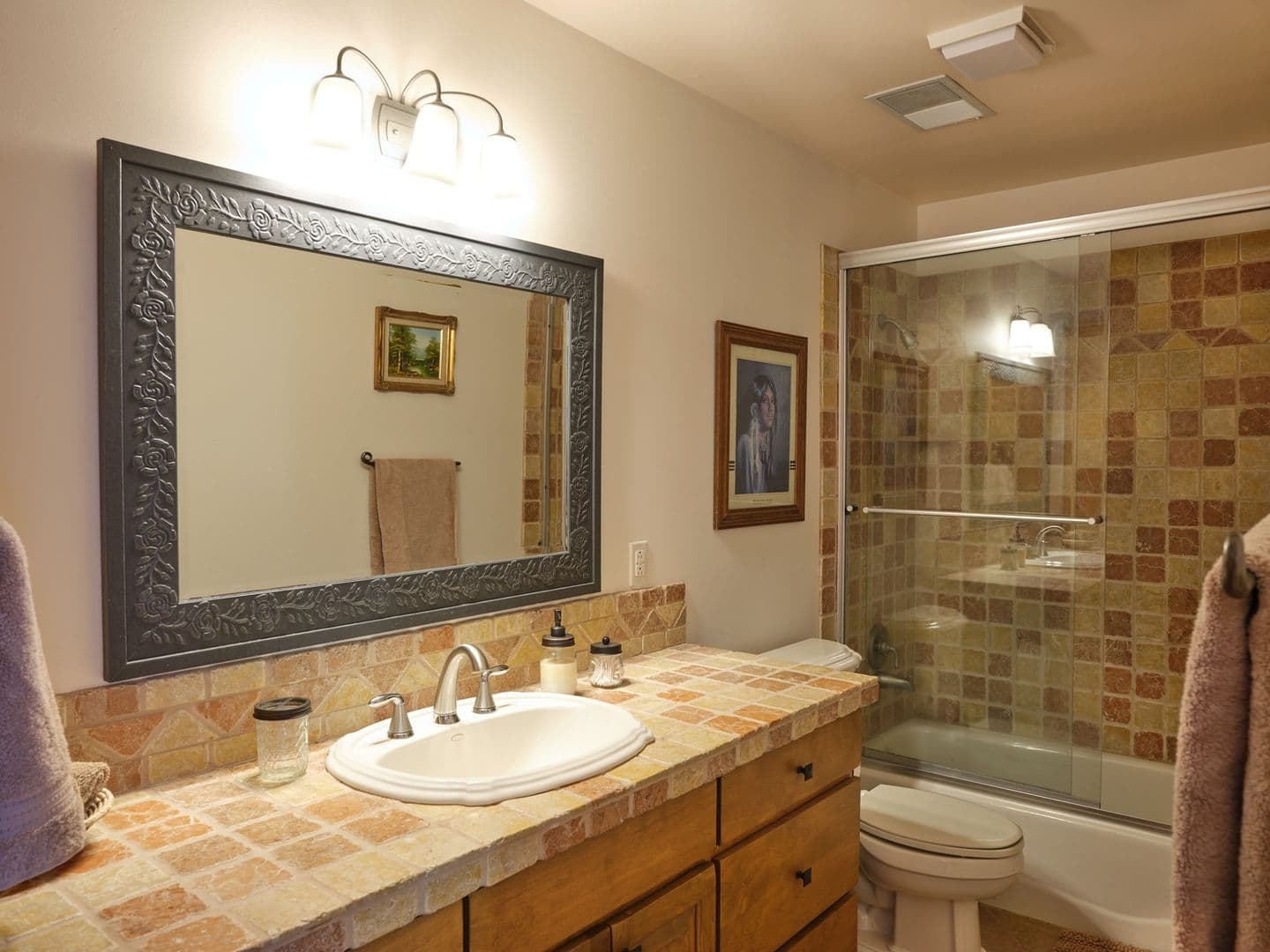 Santa Fe House: 4 Bishops Dome Rd