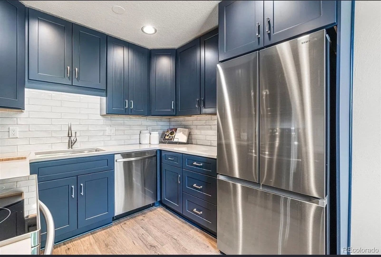 Aurora Condo: 2120 S Vaughn Way