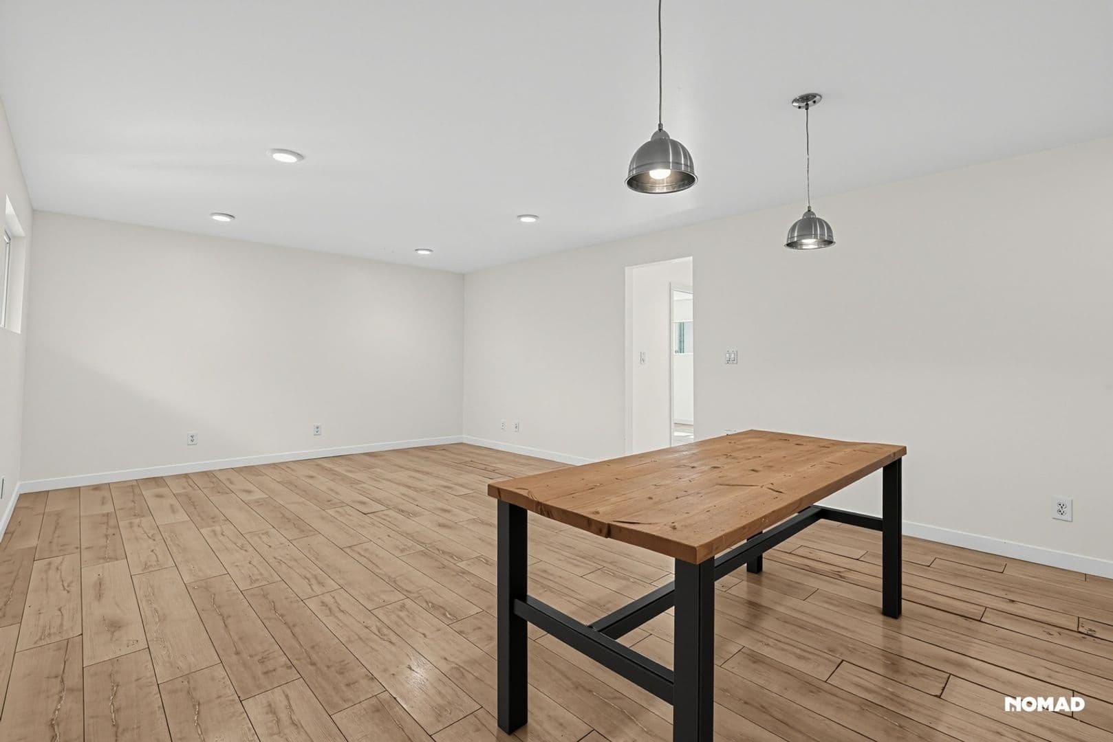 Long Beach Townhome: 2326 Locust Ave