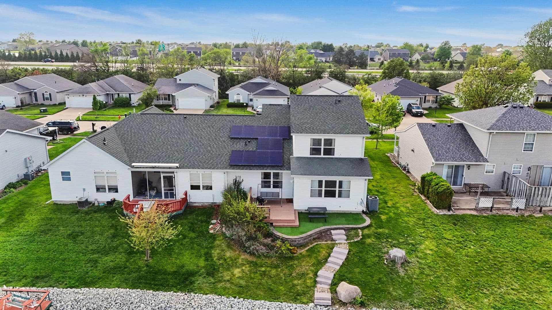 Champaign House: 708 Erin Dr