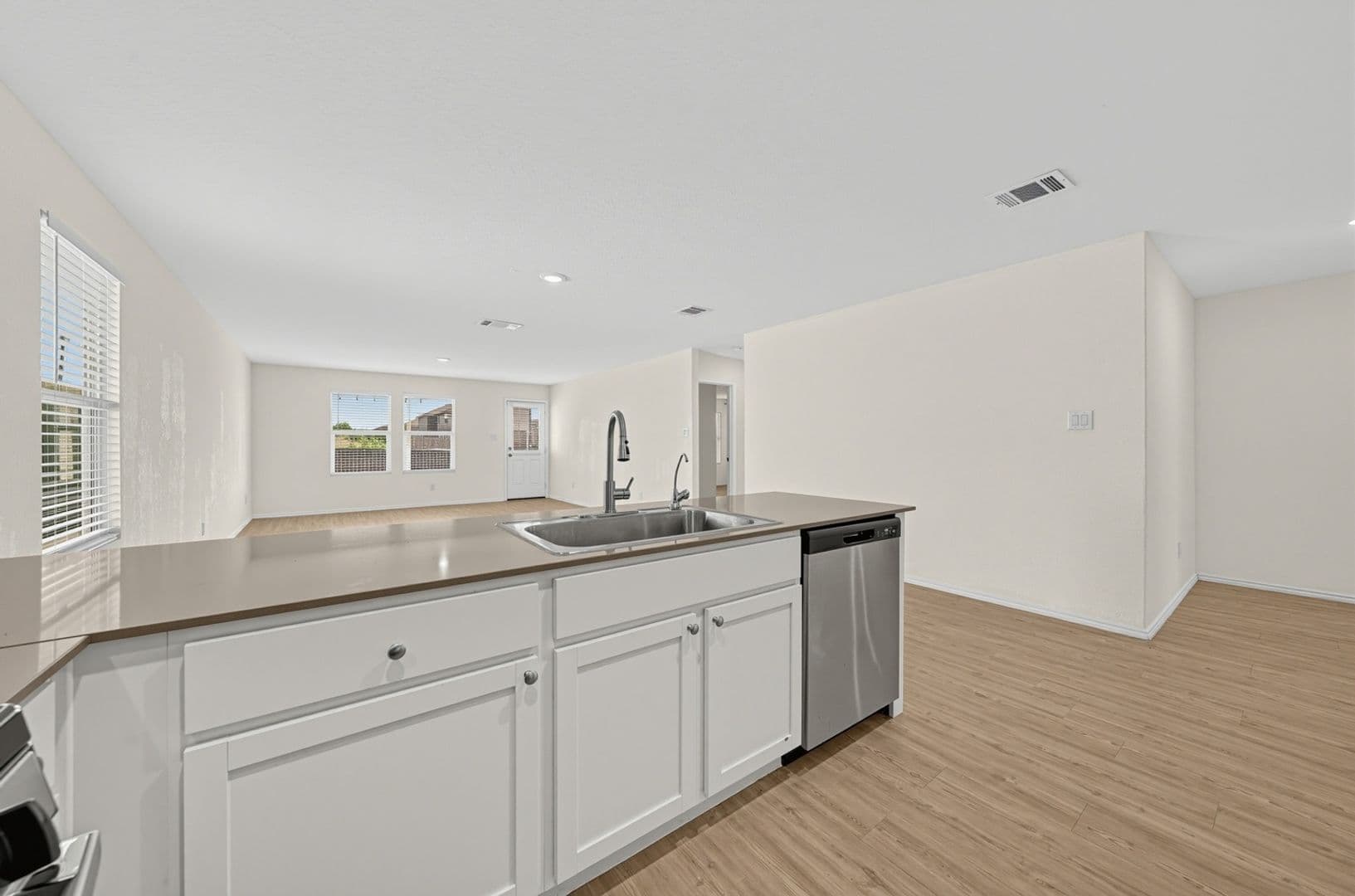 San Antonio House: 4527 Azure Pl
