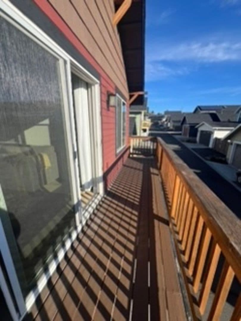 Bend House: 611 NE Vail Ln