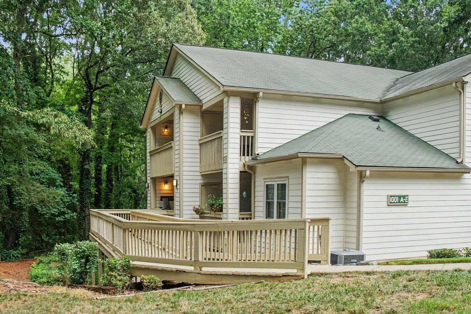 Charlotte Condo: 1001 Churchill Downs Ct