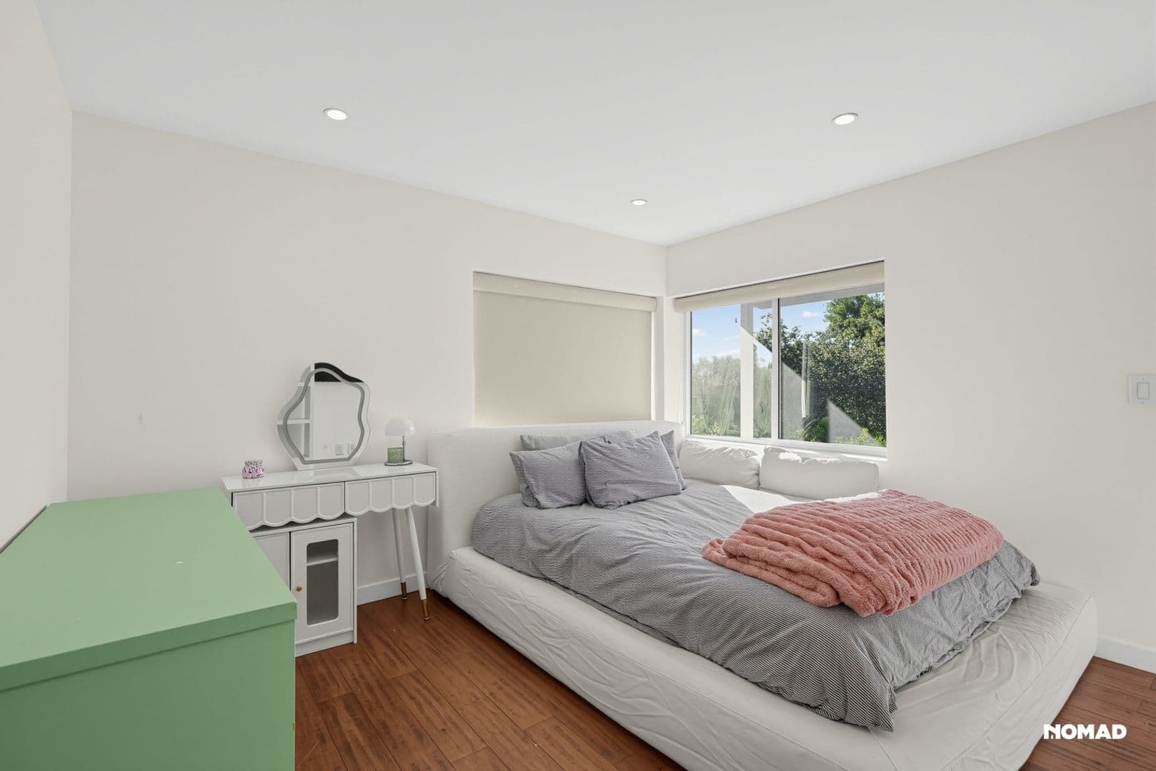 Los Angeles House: 4875 Wicopee Ave