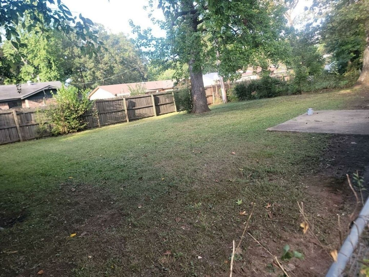 Jacksonville House: 1115 Ray Rd