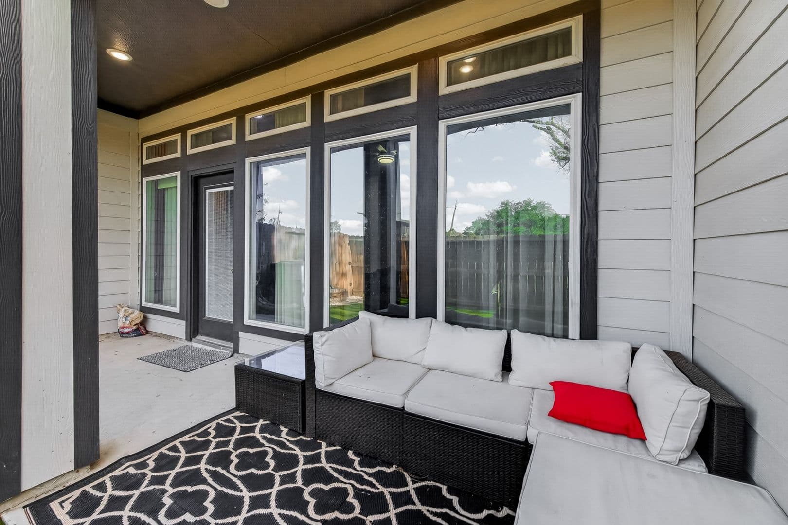 Houston Townhome: 4221 Galesburg St