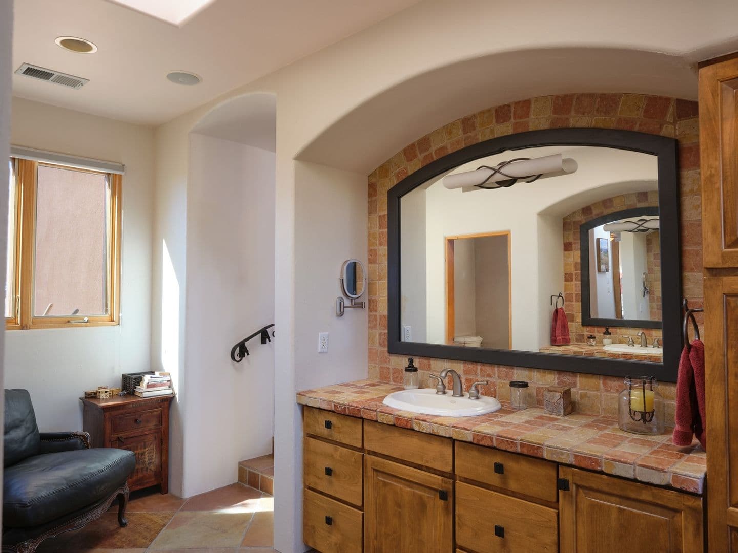 Santa Fe House: 4 Bishops Dome Rd