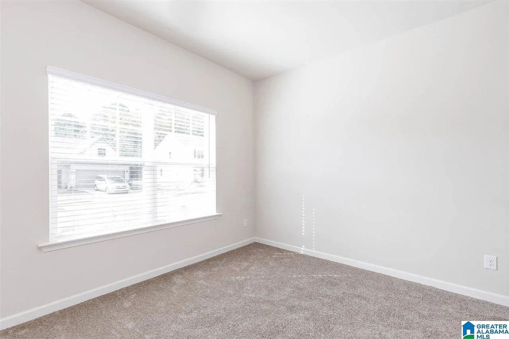 Mableton House: 1099 Hibiscus Way SW