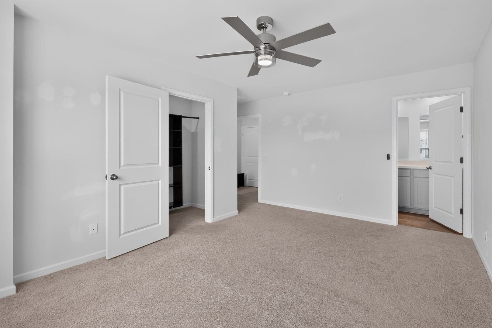 Bloomingdale House: 183 Coneflower Rd
