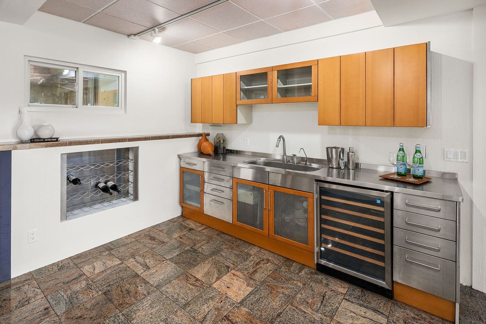 Bellevue House: 5761 110th Ave SE