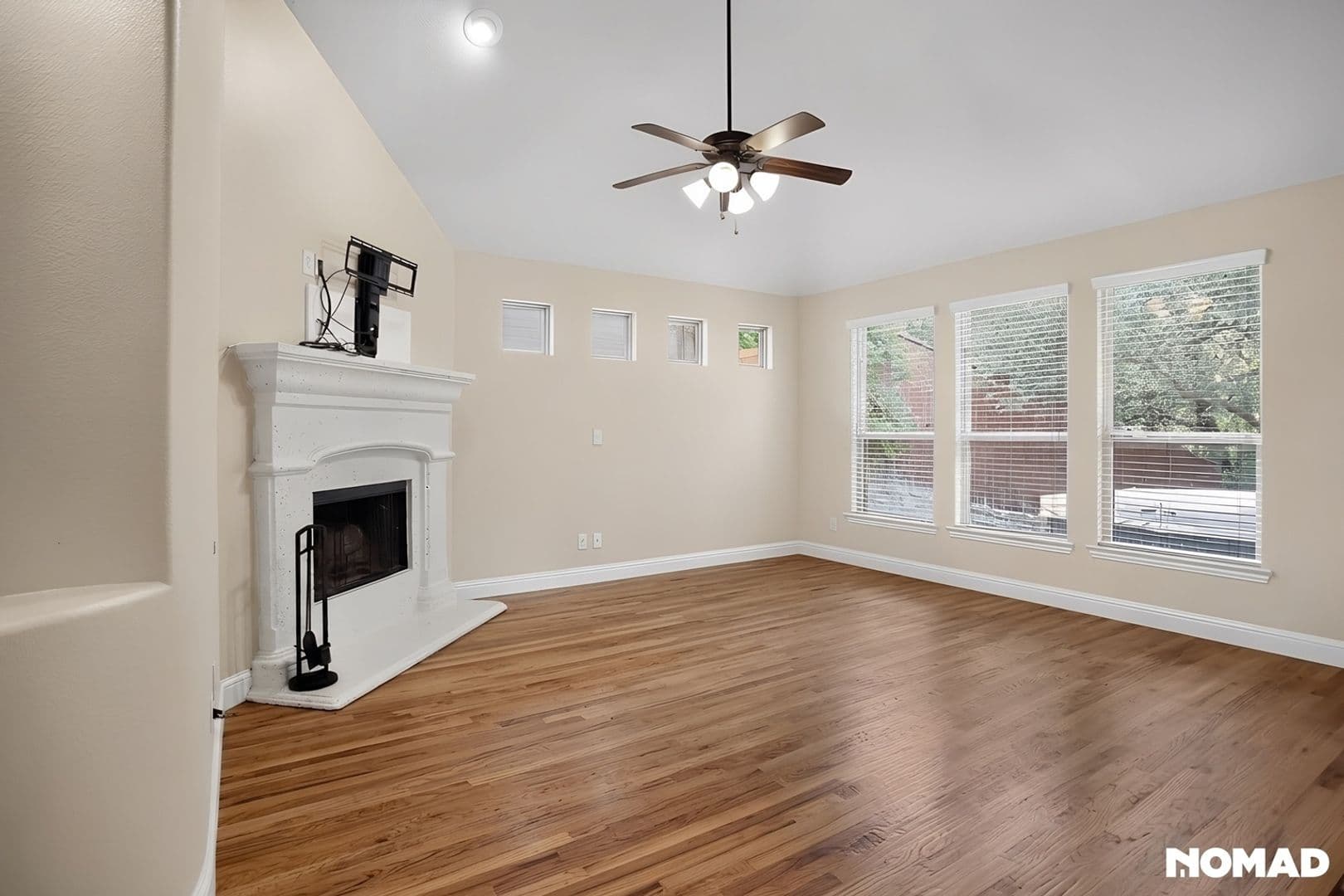 Dallas House: 6523 Prairie Flower Trl