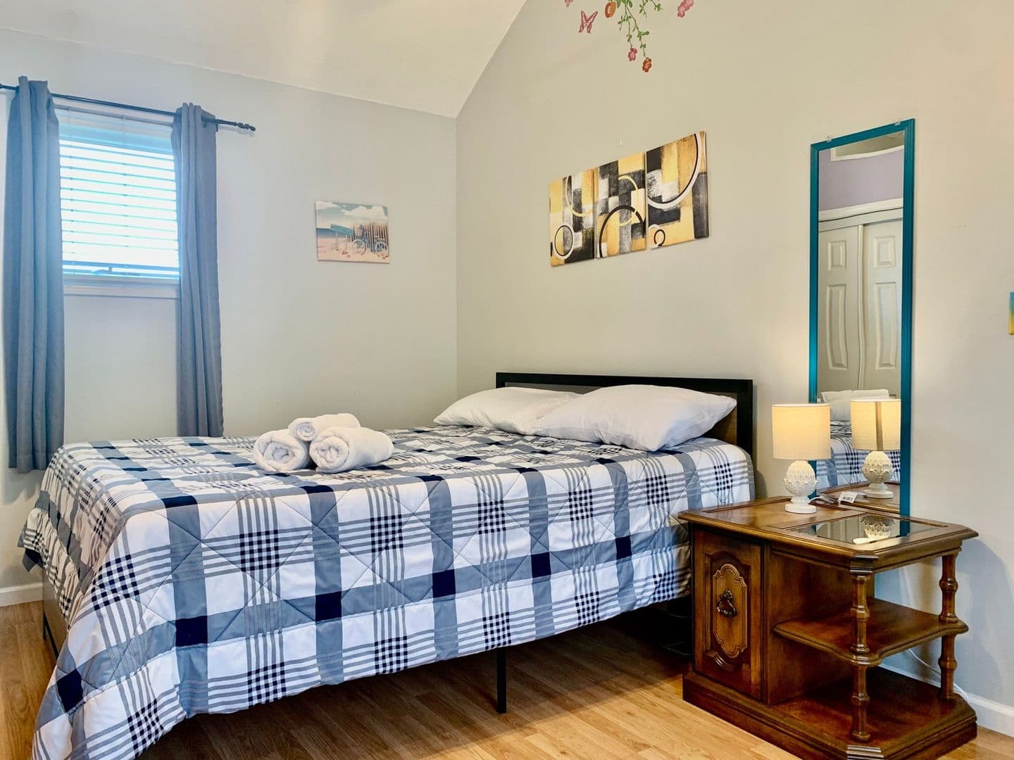 Dunlap House: 11723 N Scotts Trl
