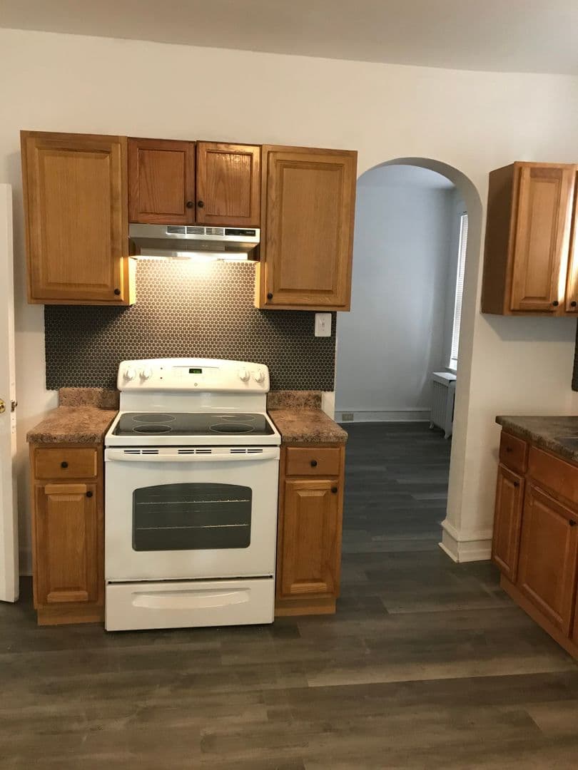 Philadelphia Townhome: 4832 E Roosevelt Blvd