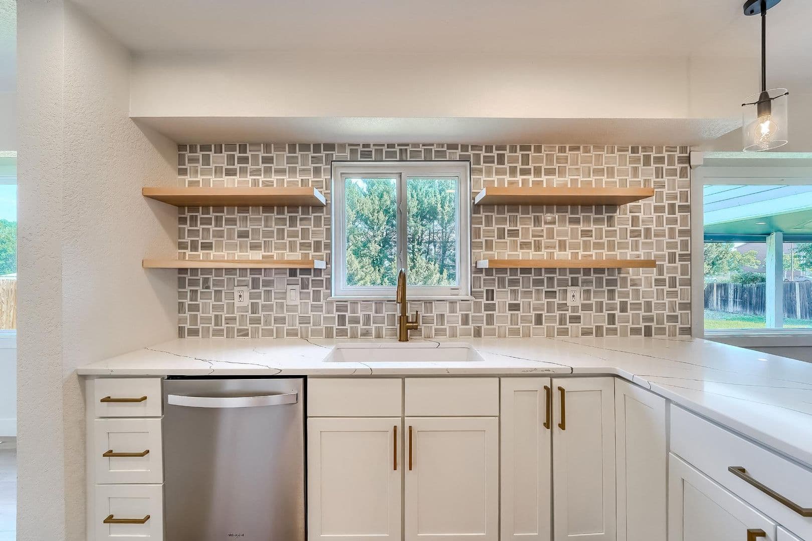 Denver House: 9923 East Exposition Avenue