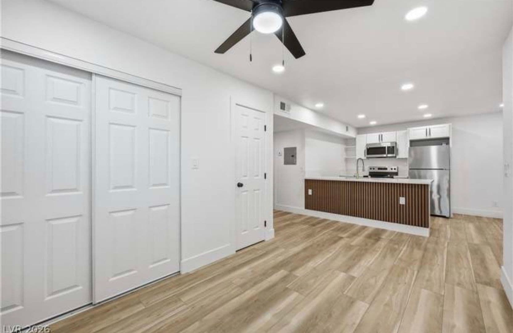 Las Vegas Townhome: 488 Albert Ave