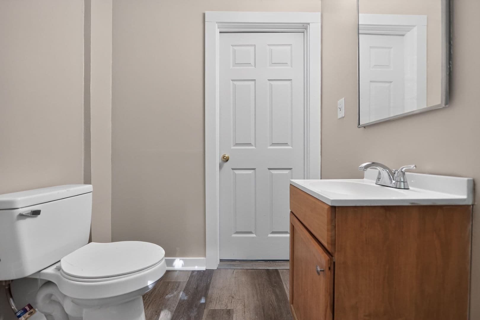 Troy Townhome: 362 9th St