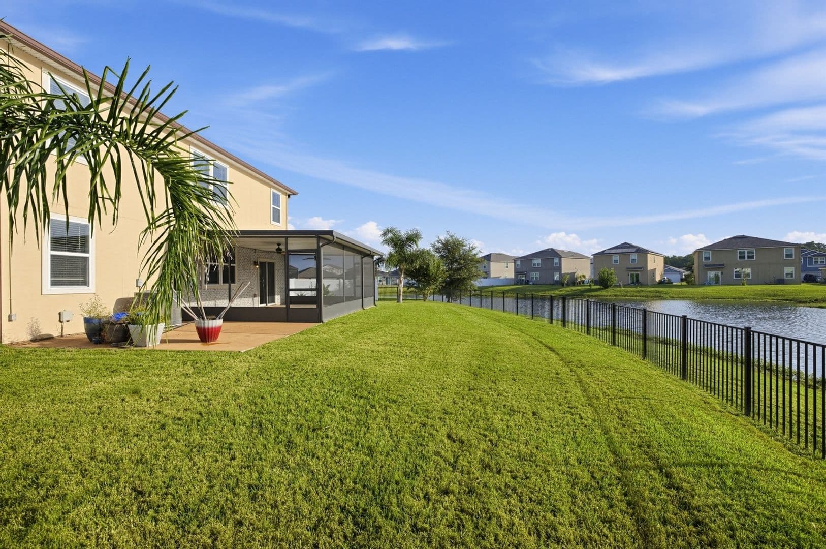 Jacksonville House: 3512 Guppy Ct